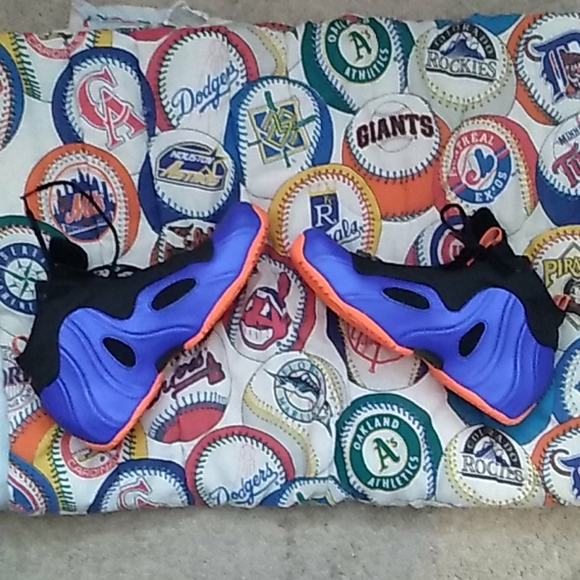 NIKE Flightposite - Picture 2 of 3